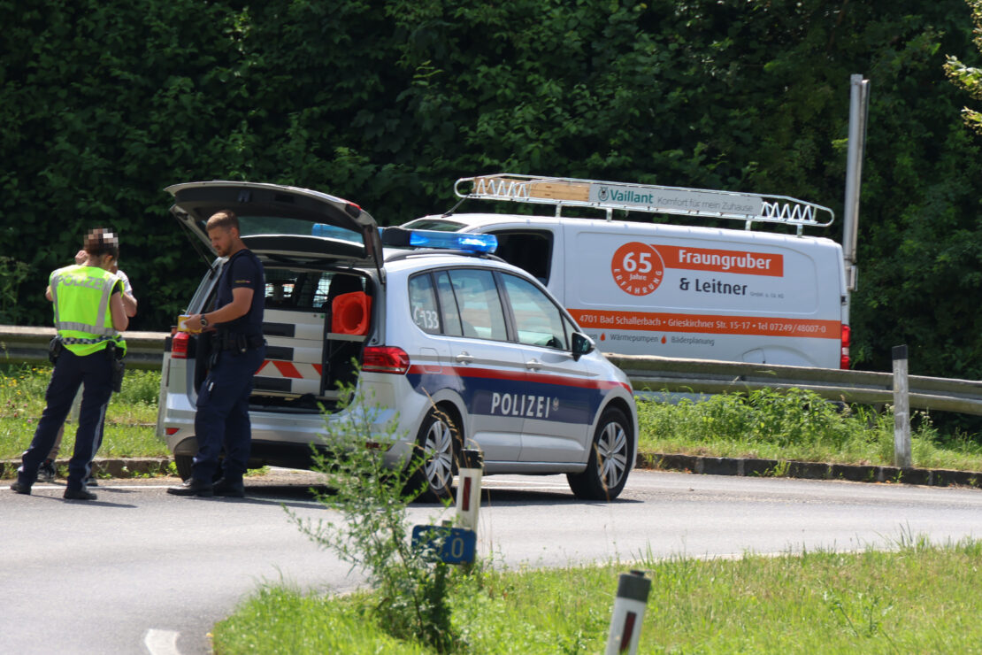 Verkehrsunfall im Kreuzungsbereich der Wallerner Straße in Pichl bei Wels