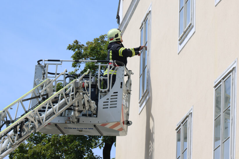 Piepsender Rauchmelder löste Einsatz der Feuerwehr in Wels-Innenstadt aus