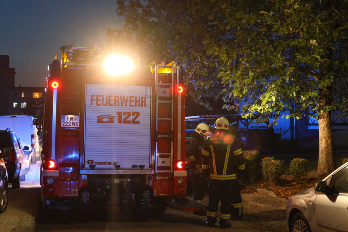 Optische Täuschung durch Kerze löste kurzzeitigen Einsatz der Feuewehr in Wels-Neustadt aus